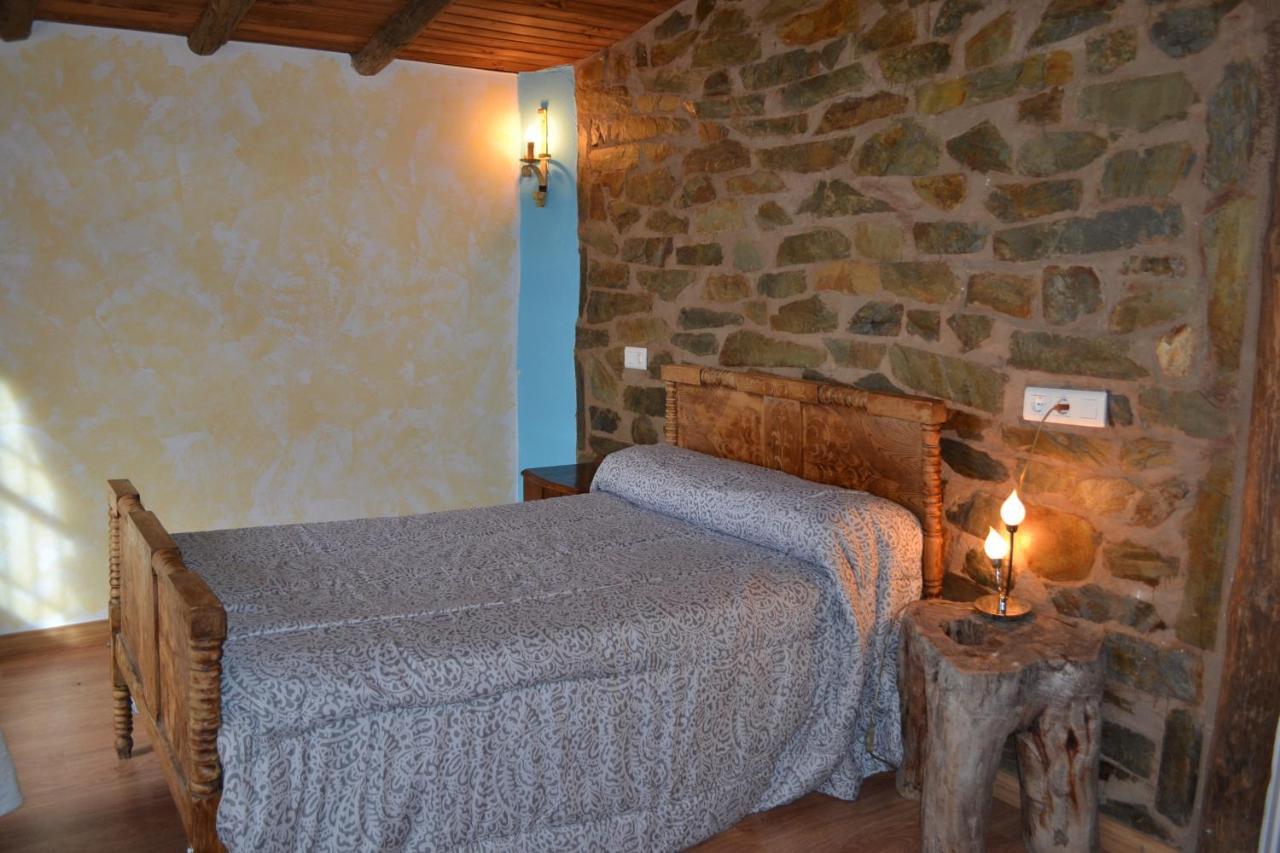 Albergue La Jarilla Plasenzuela Exteriér fotografie