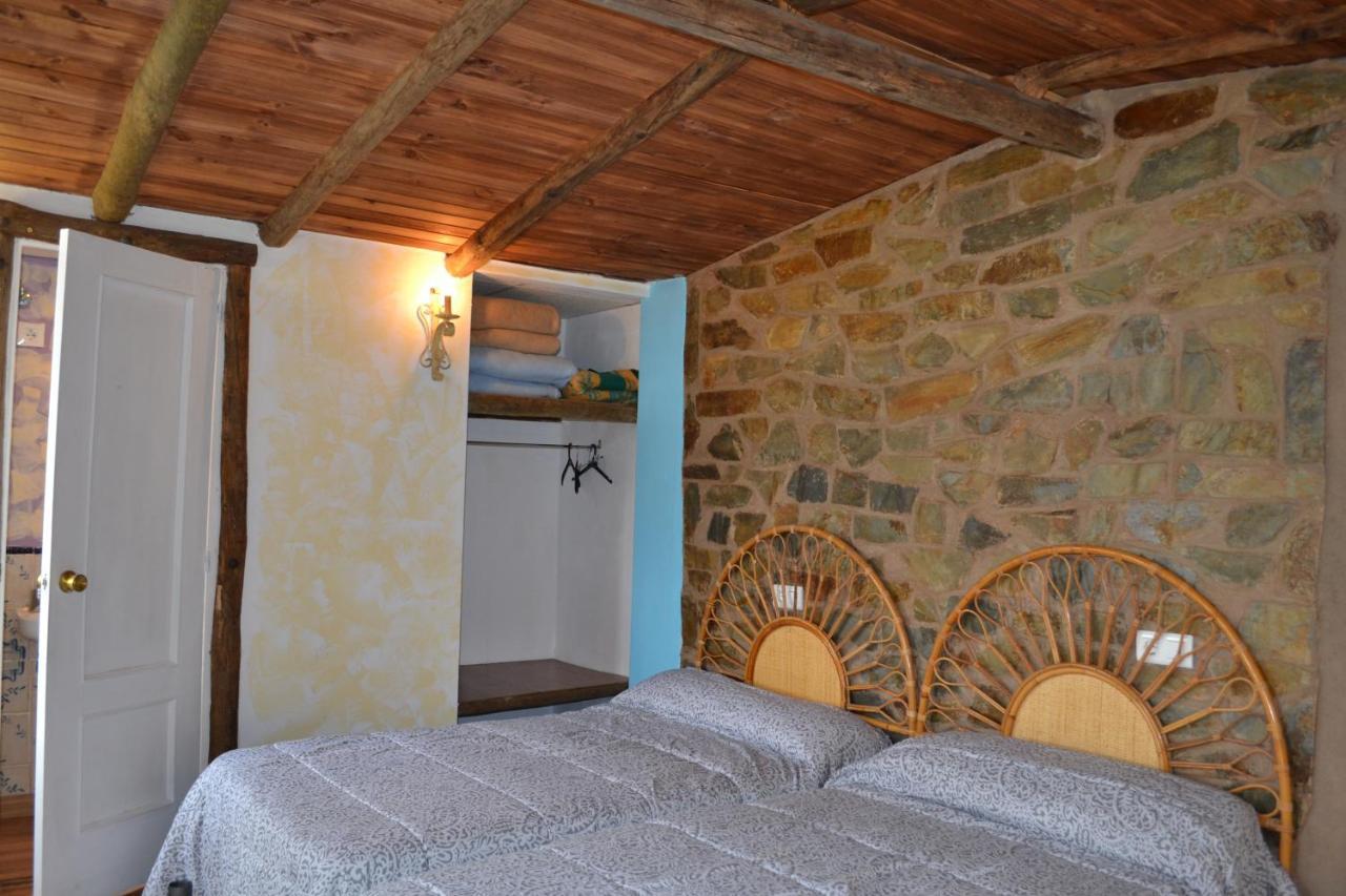 Albergue La Jarilla Plasenzuela Exteriér fotografie